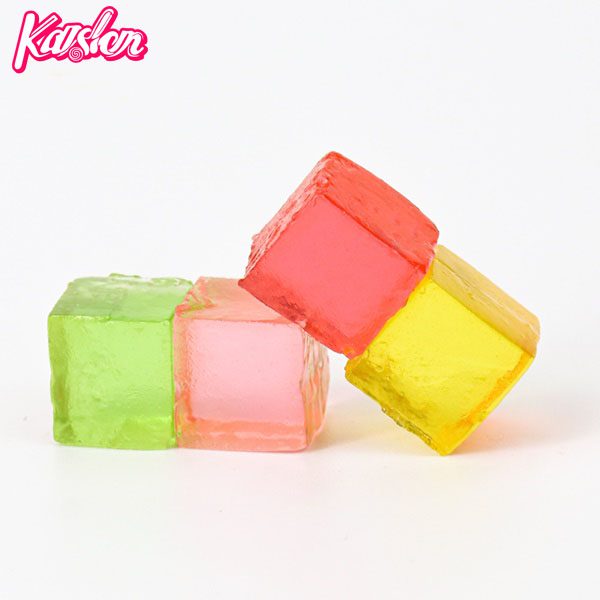 Fruit flavor cube soft candy