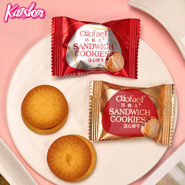 Chocolate filling sandwich cookies